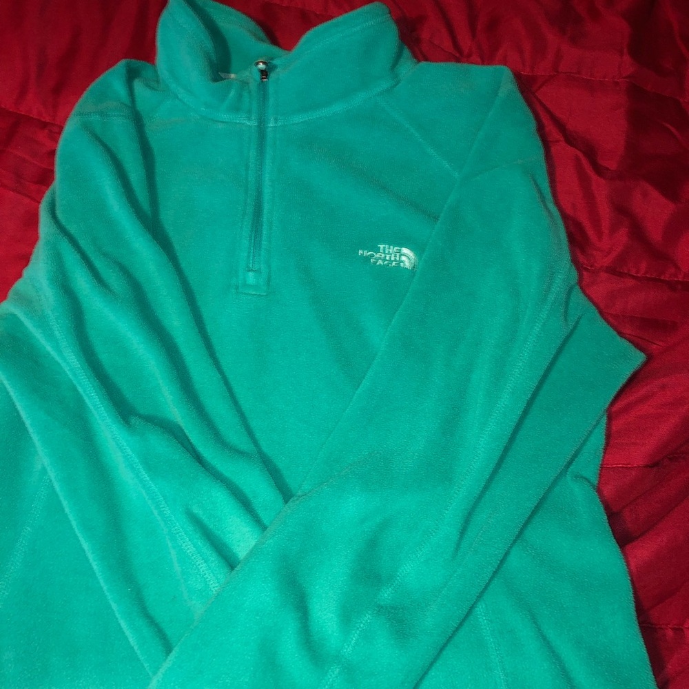 Comfy green Northface sweater